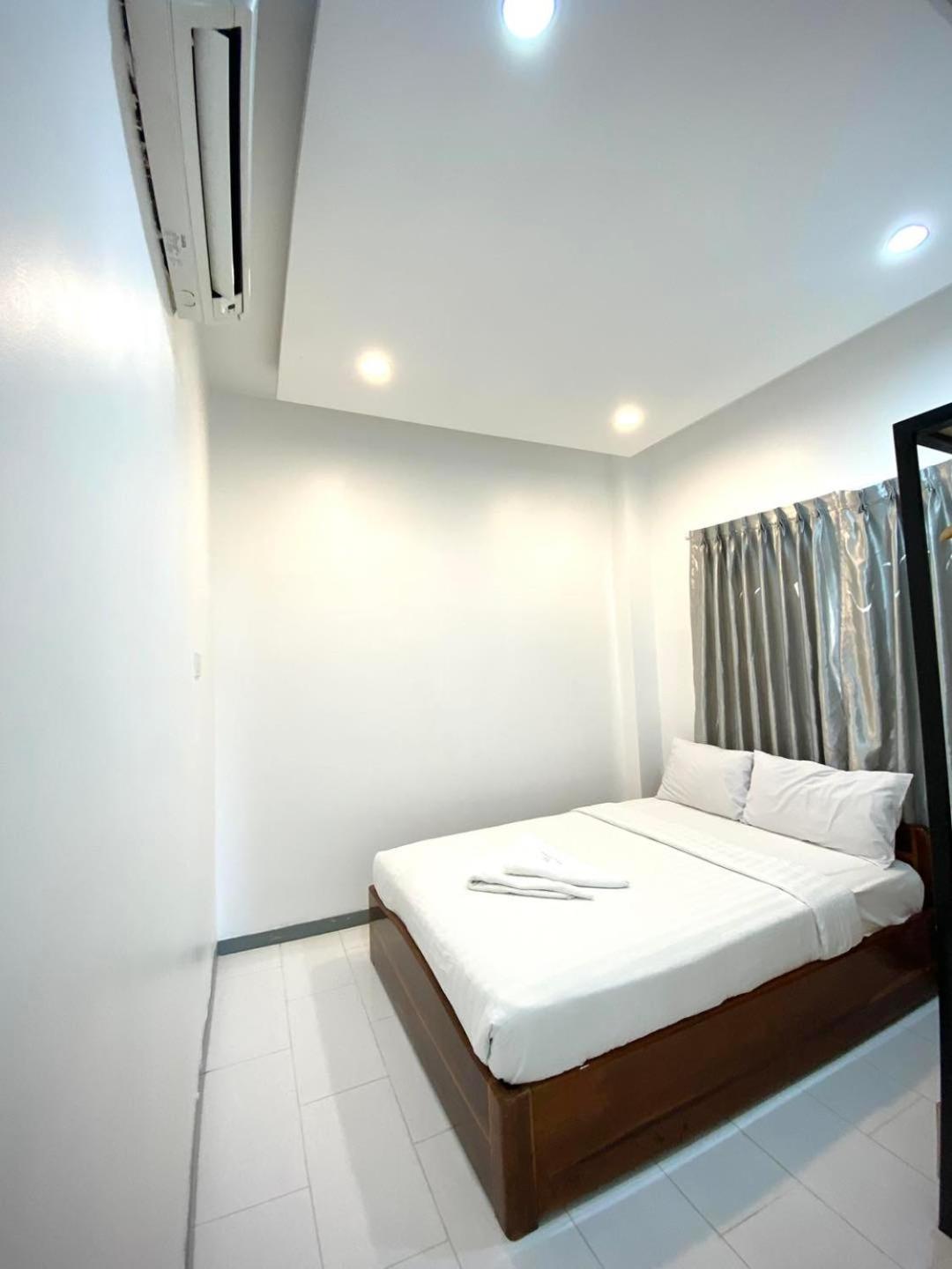 White Residence Hotel & Apartment Phnompen Kültér fotó